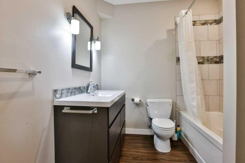 1207B 19A Avenue, Coaldale, AB 