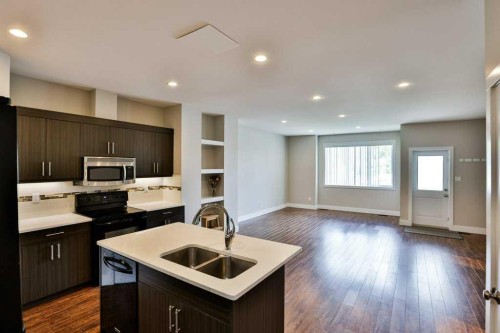 1207B 19A Avenue, Coaldale, AB 