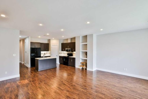 1207B 19A Avenue, Coaldale, AB 