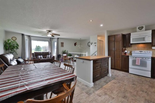 229 2A Street, Stirling, AB 