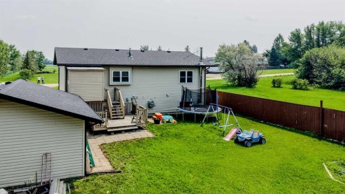 229 2A Street, Stirling, AB 