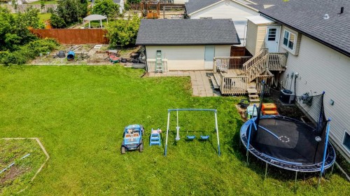 229 2A Street, Stirling, AB 