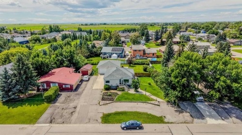 234 S 100 W, Raymond, AB - Outdoor With View