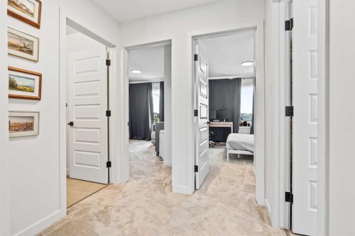 4618 31 Avenue South, Lethbridge, AB - Indoor Photo Showing Other Room