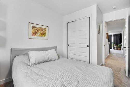 4618 31 Avenue South, Lethbridge, AB - Indoor Photo Showing Bedroom