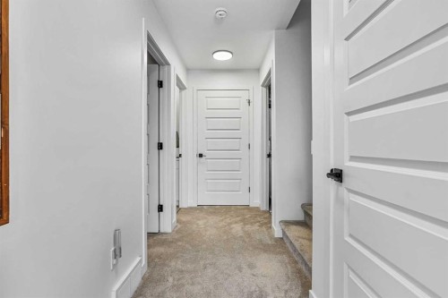 4618 31 Avenue South, Lethbridge, AB - Indoor Photo Showing Other Room