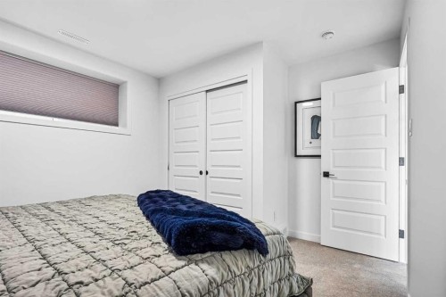 4618 31 Avenue South, Lethbridge, AB - Indoor Photo Showing Bedroom