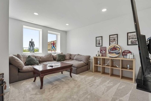 4618 31 Avenue South, Lethbridge, AB - Indoor Photo Showing Living Room