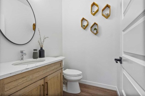 4618 31 Avenue South, Lethbridge, AB - Indoor Photo Showing Bathroom