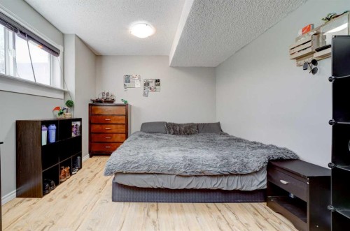 110 Temple Boulevard West, Lethbridge, AB 