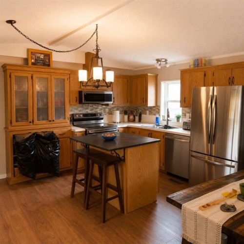 68 Westover Avenue, Claresholm, AB 