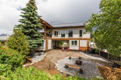 11333 20 Avenue Blairmore, AB T0K 0E0