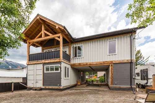 11333 20 Avenue, Blairmore, AB - Outdoor