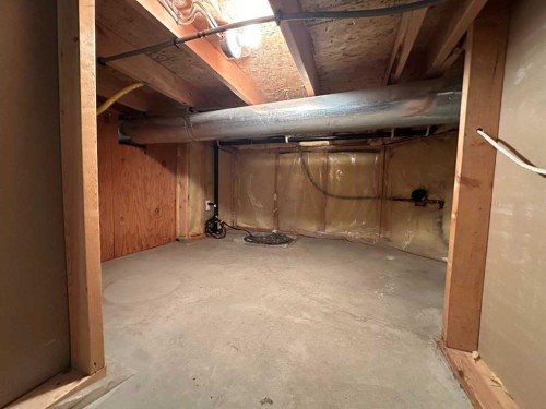 252 Red Crow Boulevard West, Lethbridge, AB 