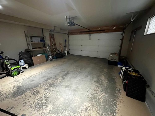 252 Red Crow Boulevard West, Lethbridge, AB 