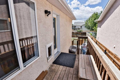 34 Chilcotin Way West, Lethbridge, AB 