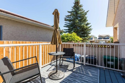 44 Lakhota Road West, Lethbridge, AB - Outdoor With Deck Patio Veranda With Exterior