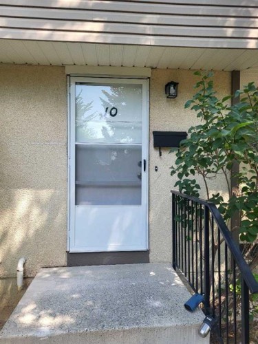 10-115 Lafayette Boulevard West, Lethbridge, AB - Outdoor With Exterior