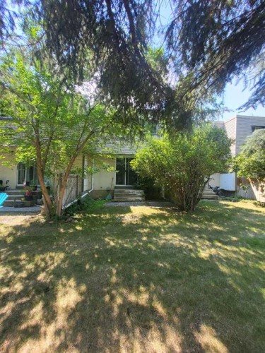 10-115 Lafayette Boulevard West, Lethbridge, AB - Outdoor