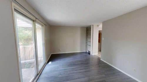 10-115 Lafayette Boulevard West, Lethbridge, AB - Indoor Photo Showing Other Room