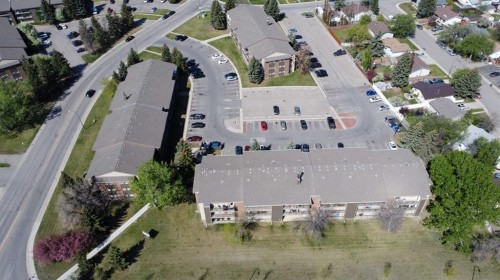 107-405 Columbia Boulevard West, Lethbridge, AB - Outdoor With View