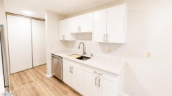 107-405 Columbia Boulevard WESTLethbridge, AB T1K 5R8