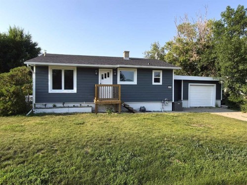 4931 54 Avenue, Taber, AB - Outdoor