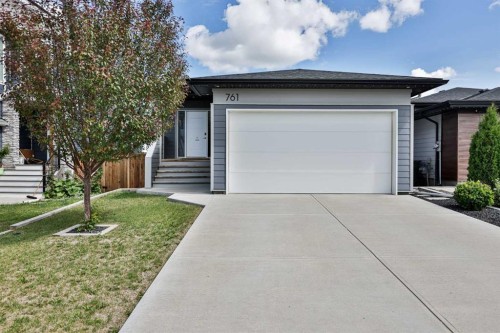 761 Atlantic Cove West, Lethbridge, AB - Outdoor