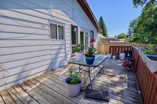 4810 57 Ave, Taber, AB - Outdoor With Deck Patio Veranda