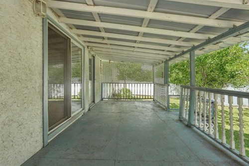 736 2 Street West, Cardston, AB -  With Exterior