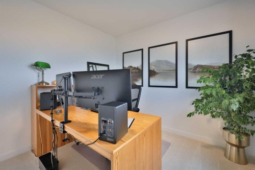 538 Malahat Green West, Lethbridge, AB - Indoor Photo Showing Office