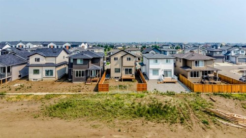 538 Malahat Green West, Lethbridge, AB - Outdoor With Facade