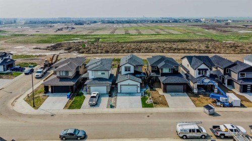 538 Malahat Green West, Lethbridge, AB - Outdoor With Facade