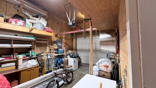 253 Westview Crescent, Bow Island, AB 