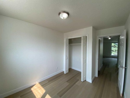 3-222 Mayor Magrath Drive North, Lethbridge, AB - Indoor Photo Showing Other Room