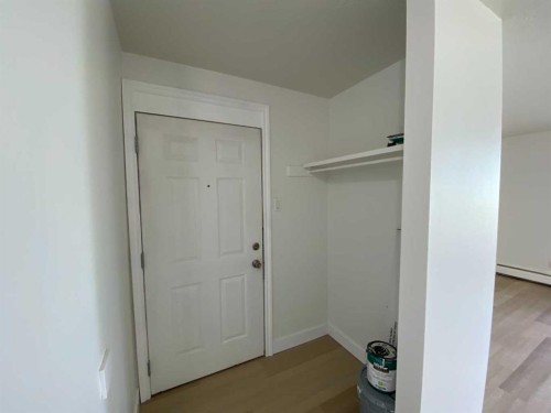 3-222 Mayor Magrath Drive North, Lethbridge, AB - Indoor Photo Showing Other Room