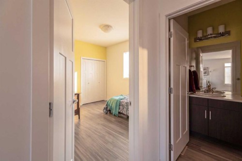318 Lynx Road North, Lethbridge, AB - Indoor Photo Showing Other Room