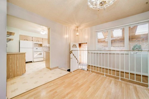 726 10 Avenue South, Lethbridge, AB 
