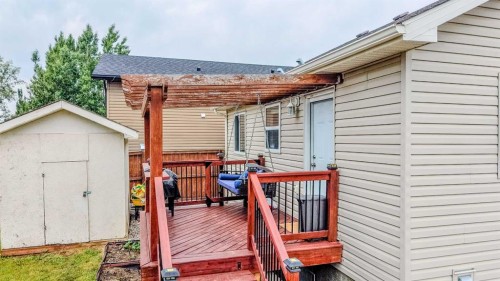 4602 6 Street, Coalhurst, AB - Outdoor With Exterior