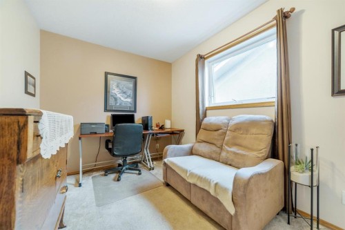 781 Red Crow Boulevard West, Lethbridge, AB - Indoor