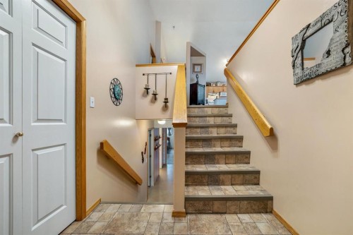 781 Red Crow Boulevard West, Lethbridge, AB - Indoor Photo Showing Other Room