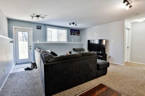 334 Keystone Lane West, Lethbridge, AB - Indoor