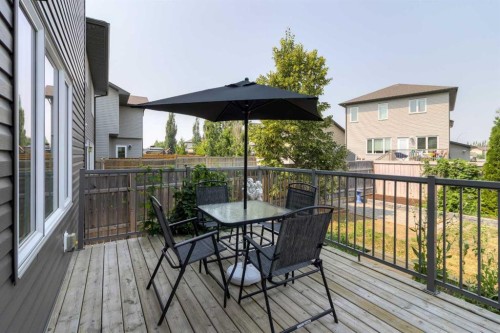 19 Moonlight Boulevard West, Lethbridge, AB 