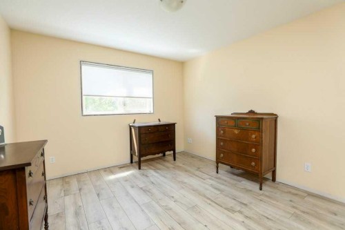 644 Aberdeen Crescent West, Lethbridge, AB - Indoor