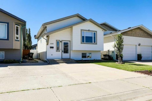 644 Aberdeen Crescent WEST Lethbridge, AB T1J 5A9