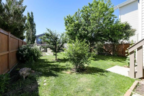 644 Aberdeen Crescent West, Lethbridge, AB - Outdoor