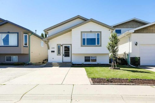 644 Aberdeen Crescent West, Lethbridge, AB - Outdoor