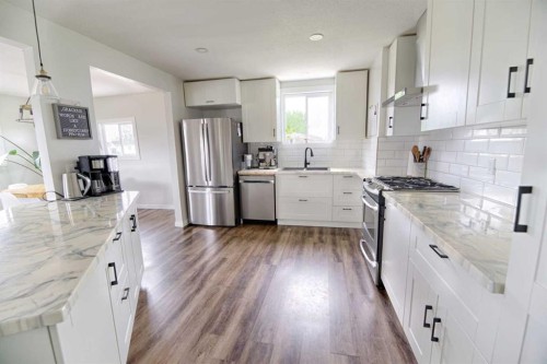316 Alberta Avenue, Chin, AB 