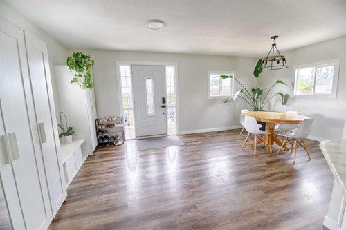 316 Alberta Avenue, Chin, AB 