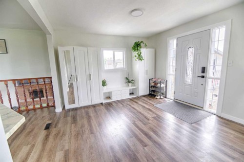316 Alberta Avenue, Chin, AB 